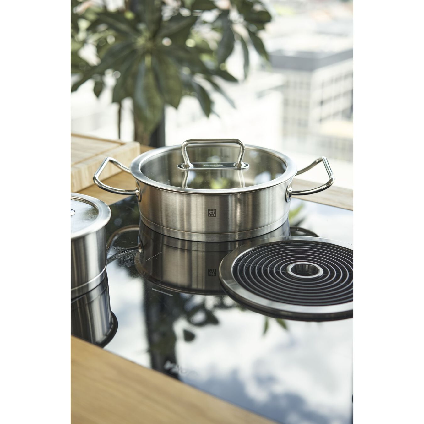 ZWILLING - Pro Stainless Steel Pan - 4.3L