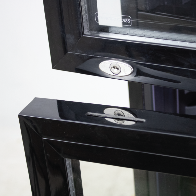 POLARCAB - Beverage Cooler – Split Door – Black 360L