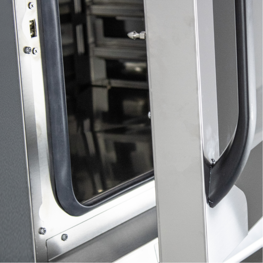 EKA - Convection Oven - 4 PAN - Right Hand Hinged Door