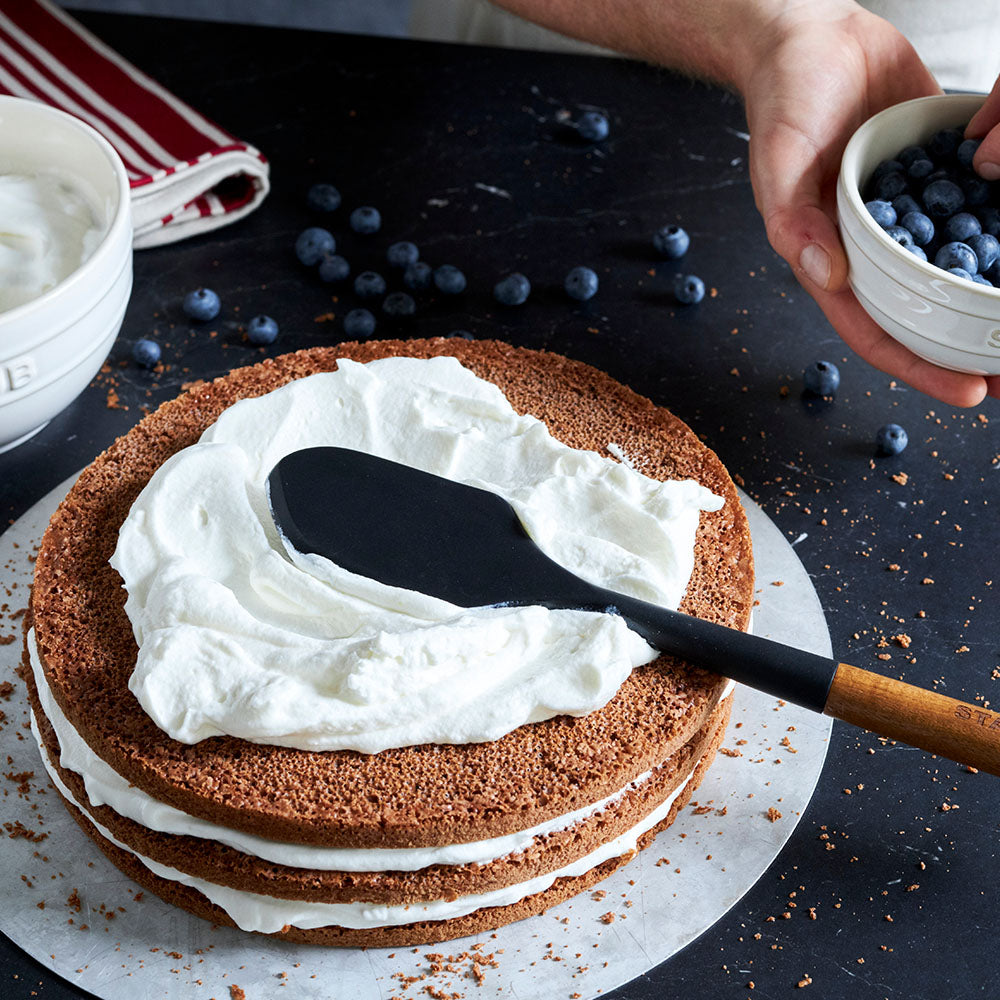 STAUB - Pastry scraper