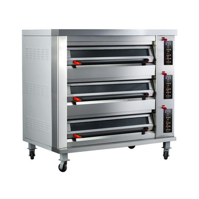 BAKEMARK - Triple deck oven with humidification - (3 pans per deck)